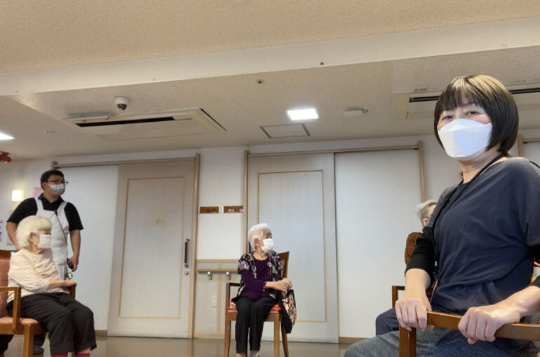 椅子ヨガ教室
